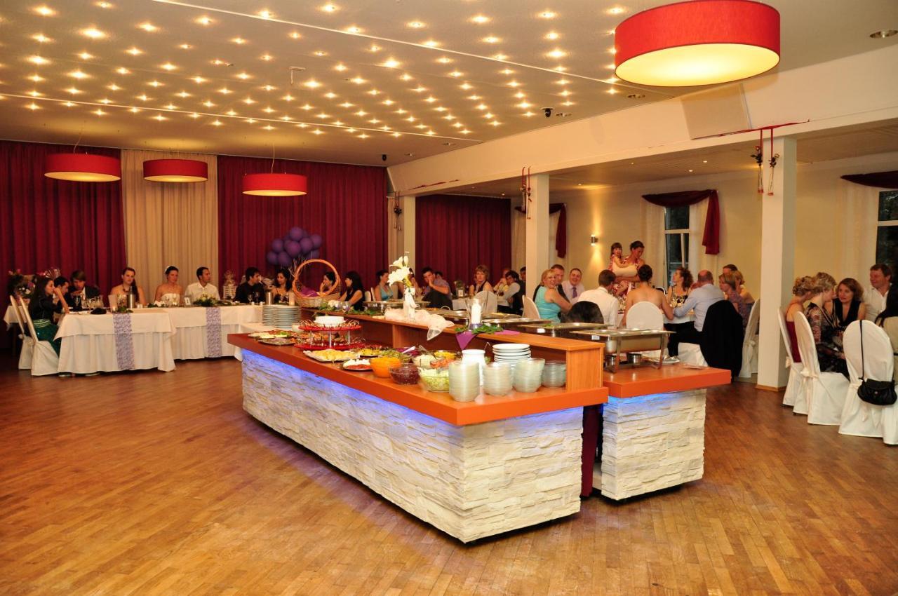 德国之家酒店及餐厅 Kirchhatten 外观 照片